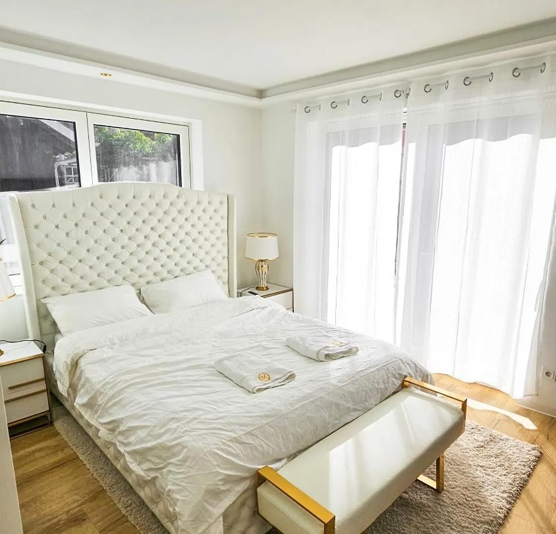 L - Lovely Newly Built Apartment In Munich City